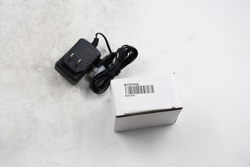 Chargeur de batterie 2 broches 12 V pour Toro (136-9126)